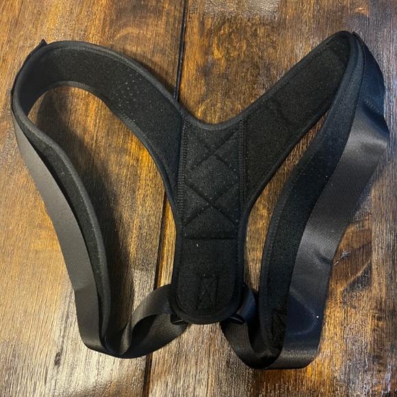 Posture corrector - Picture 2 of 2
